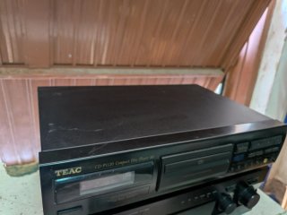 TEAC CD-P1120 Lettore CD Singolo Disco