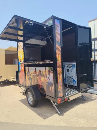 Food Truck Nuevo con Diseño Tropical