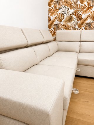 sofá cama chaiselongue + arcon beige antimanchas