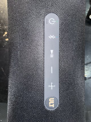Altavoz Sony ULT FIELD 7 Negro. Ojo la bateria no