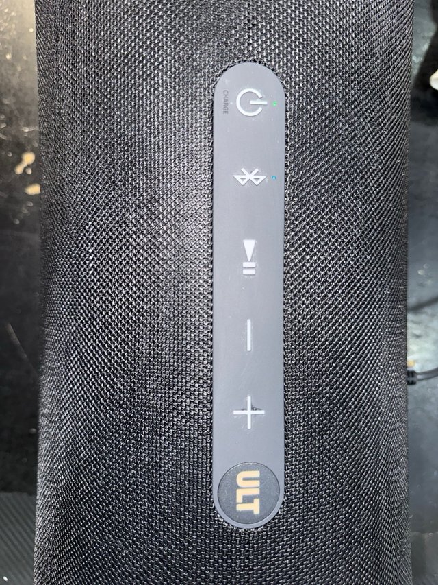 Altavoz Sony ULT FIELD 7 Negro. Ojo la bateria no