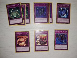 Yu-Gi-Oh! Il Re Cremisi Structure Deck