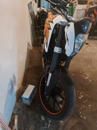 KTM Duke 125 NAKED PARA REVISAR