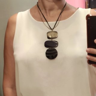 Collar colgante piedras geométricas