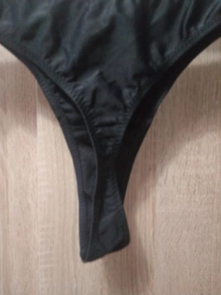 Braga bikini tanga mujer negra sin estrenar