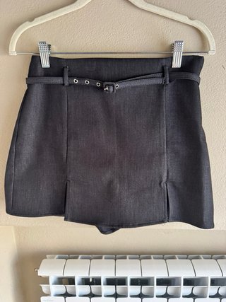 Falda pantalón gris Zara Talla S
