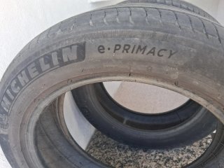 2 Neumáticos 195/60 R18 michelín premacy. C4
