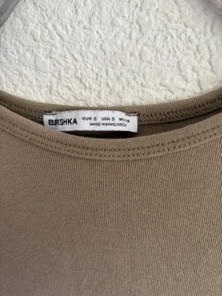 Camiseta Bershka verde S