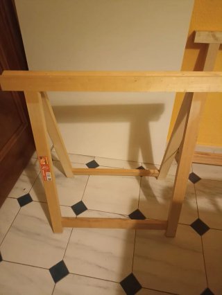 Mesa d caballetes pino plegables: tablero blanco