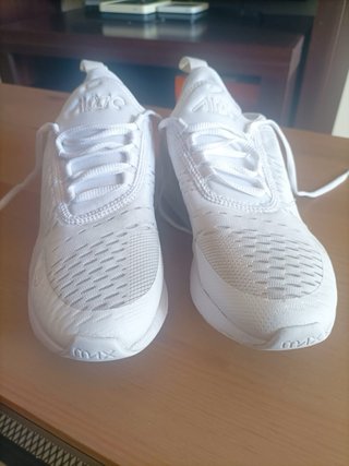 Nike Air Max 270 Blancas (2 pares) talla 36,5