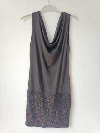 Vestido Negro con Lentejuelas