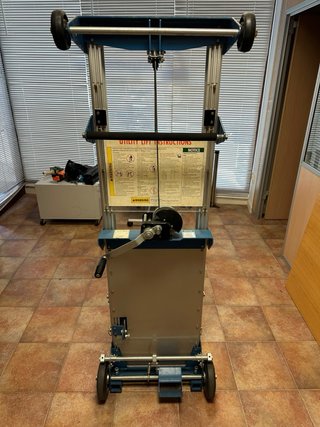 Apilador manual, 180kg, 2.500 mm