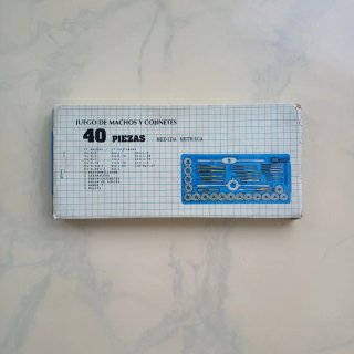 Juego de machos y cojinetes 40 piezas