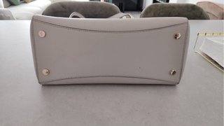 Bolso Michael Kors Beige y Dorado