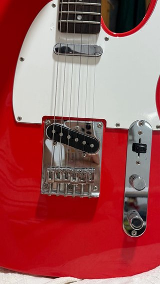 Guitarra Eléctrica Squier Affinity Telecaster Roja