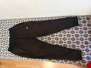 Conjunto chándal Lacoste marrón desteñido