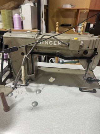 Máquina de coser Singer 591