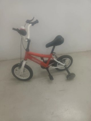 Bicicleta Moma 12 con ruedines