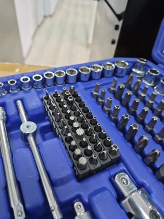 MALETÍN IRIMO 216 PIEZAS 1/4”-3/8”-1/2”