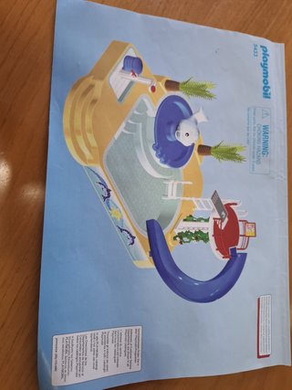 Piscina Playmobil con tobogán y accesorios