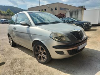 Lancia Ypsilon 2004