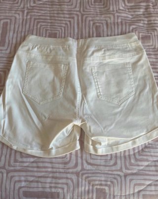 Pantalones cortos blancos