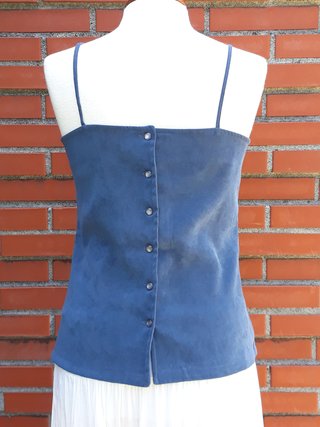 Top aterciopelado con tirantes