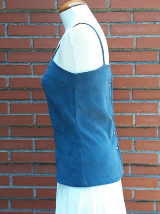 Top aterciopelado con tirantes