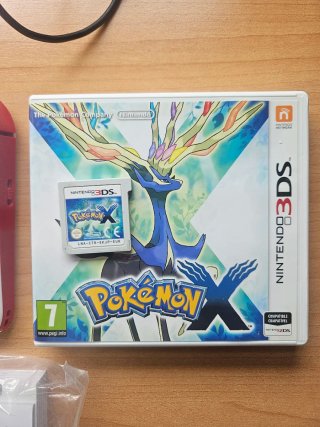 Nintendo 2DS Edizione Super Mario Bros. 2 + Pokémon X