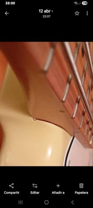 Fender Precision Buttercream