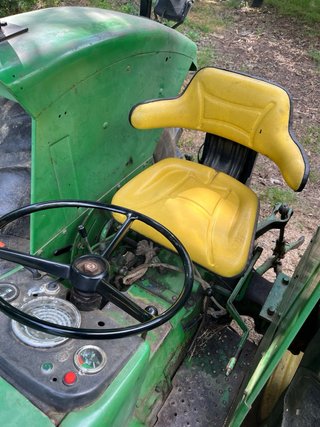 Tractor John Deere 2035
