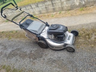 Cortacésped Sterwins LA 57.HT RA INOX motor Honda