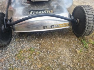 Cortacésped Sterwins LA 57.HT RA INOX motor Honda