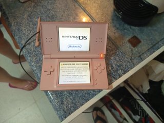 Nintendo DS Lite Rosa con Lápiz