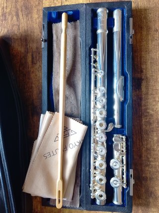 Flauta Travesera Sankyo CF 201