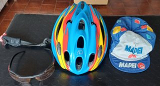 Set Casco Ciclismo, Cappellino e Occhiali