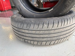 Neumáticos 215/60R17 96H