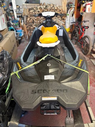 Moto de agua Sea-Doo Spark 90cv