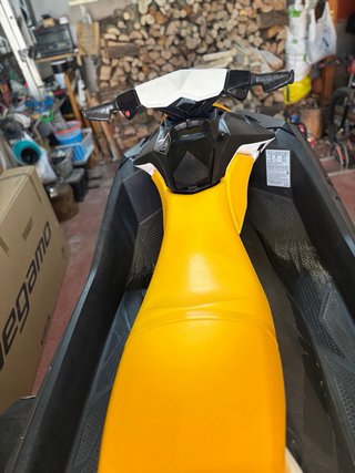 Moto de agua Sea-Doo Spark 90cv