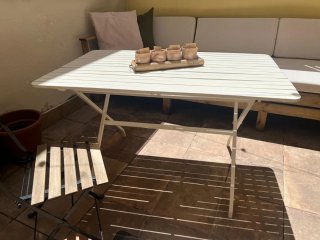 Mesa plegable de aluminio blanca