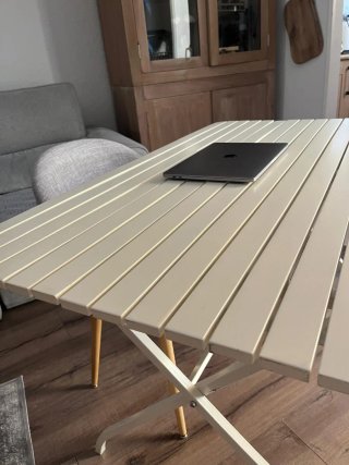 Mesa plegable de aluminio blanca