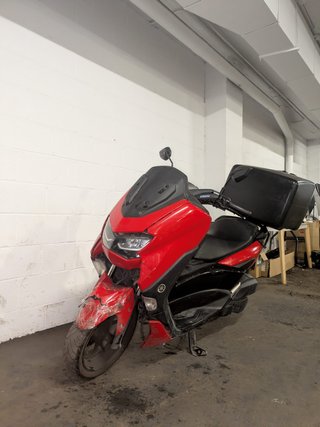 YAMAHA N-MAX