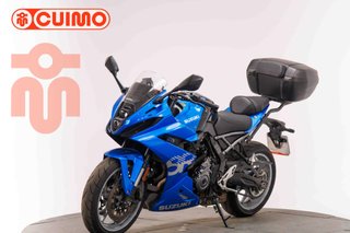 SUZUKI GSX-8R