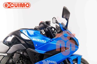 SUZUKI GSX-8R