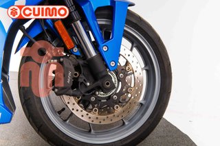 SUZUKI GSX-8R