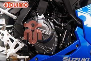 SUZUKI GSX-8R