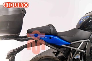 SUZUKI GSX-8R