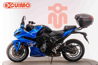 SUZUKI GSX-8R