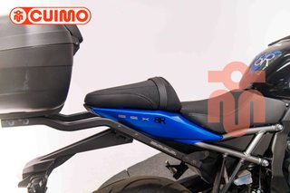 SUZUKI GSX-8R
