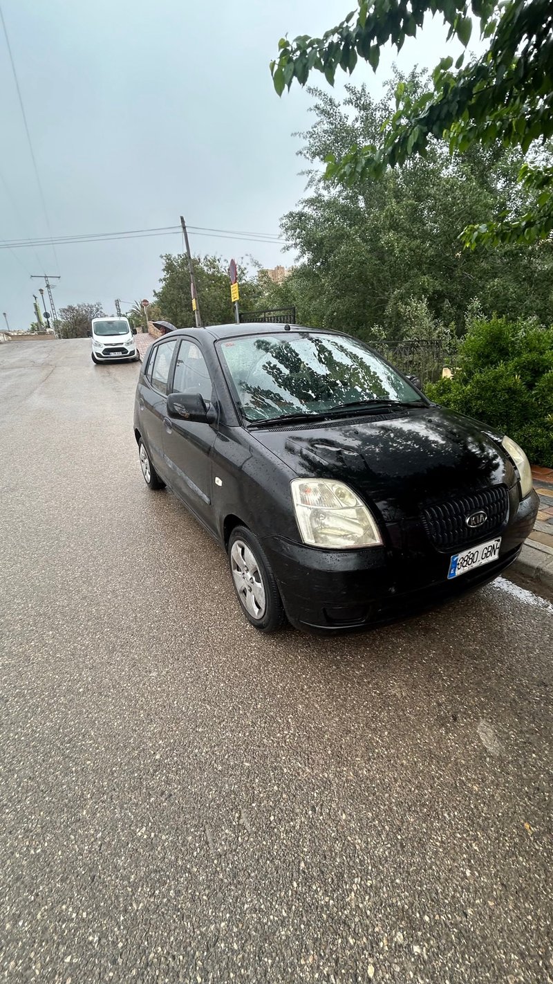 KIA PICANTO 2008 - foto 1